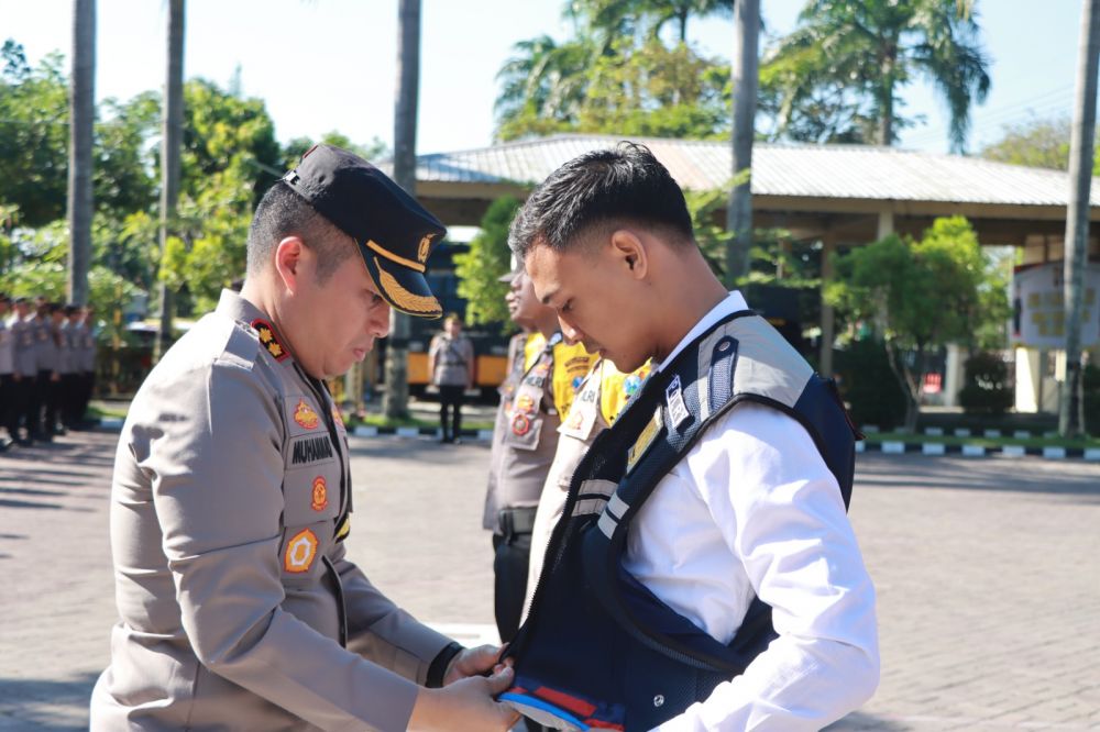 Kapolres Nganjuk Resmikan Program Inovasi Polisi RW