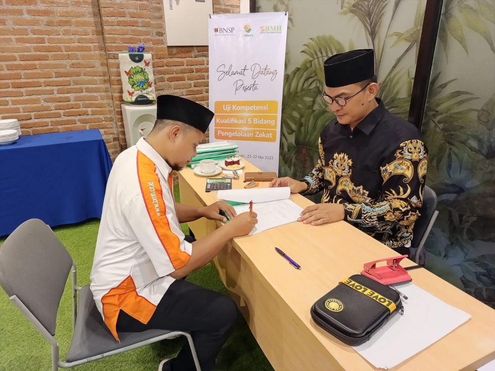 Laznas BMH Jatim Uji Sertifikasi Kompetensi 5 Bidang Tata Kelola Zakat