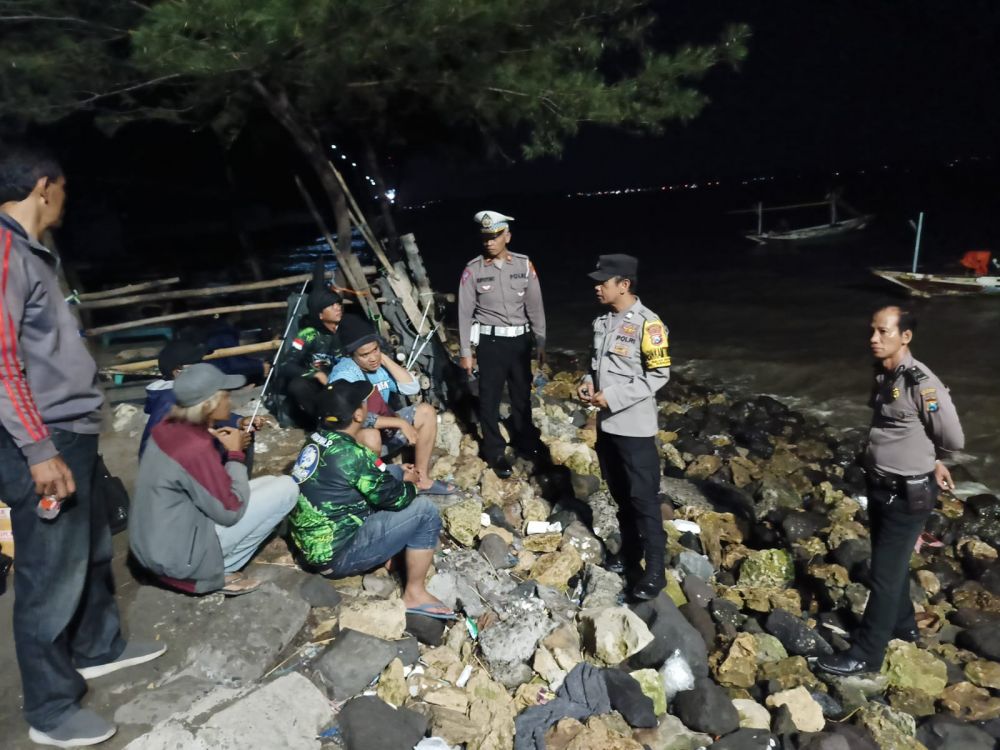 Patroli Dialogis, Polres Tanjung Perak Himbau Banjir Rob Dampak Fenomena Perigee