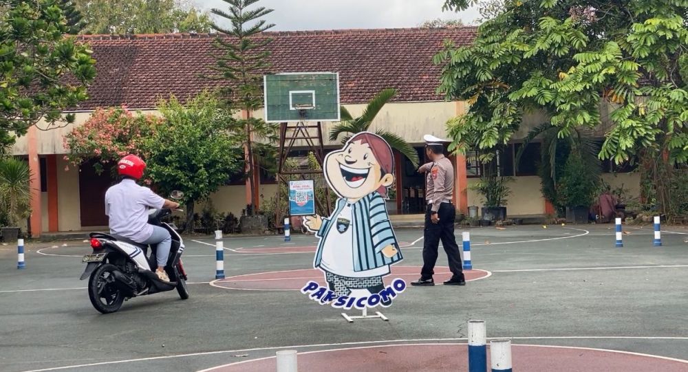 Satlantas Polres Tulungagung punya program Pak Sicomo mudahkan pengurusan SIM