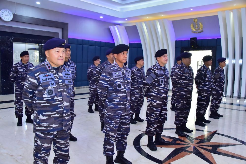 Wadan, Dirdik dan Dankodikopsla Menghadap Kasal Terima Kenaikan Pangkat