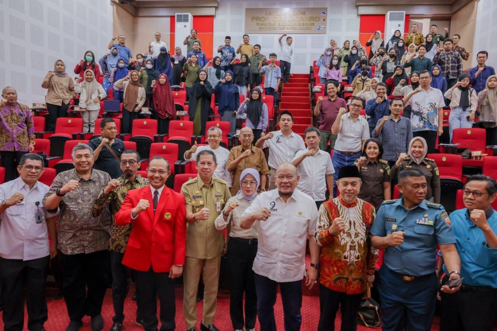 Ketua DPD RI AA LaNyalla Mahmud Mattalitti saat di Unhas