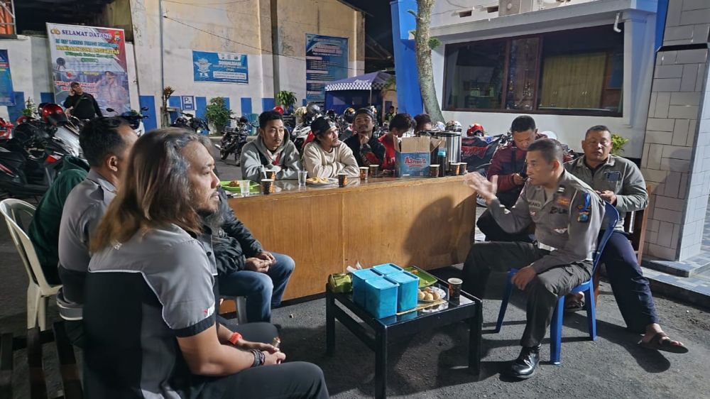 Satlantas Polres Bondowoso gelar ngopi bareng club' motor 