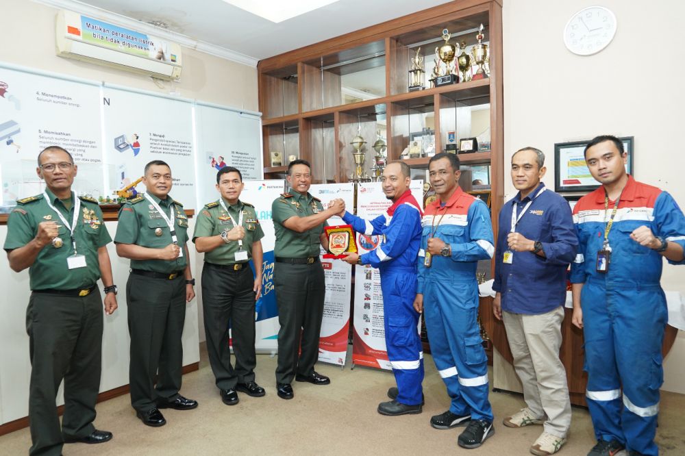 Danrem 084/BJ Brigjen TNI Terry Tresna Purnama silaturahmi ke PT Pertamina