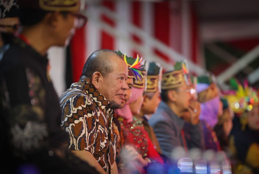 Ketua DPD RI AA LaNyalla Mahmud Mattalitti hadiri Jember Fashion Carnaval