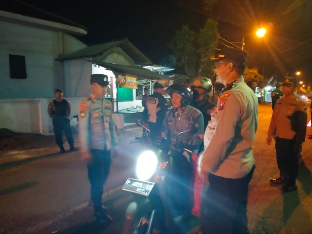 Polres Bondowoso bersama Kodim 0822 Bondowoso lakukan pengamanan Pengesahan Warga Baru PSHT