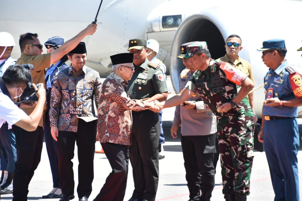 Danrem 084/BJ Brigjen TNI Terry Tresna Purnama sambut Wapres RI KH. Ma'ruf Amin