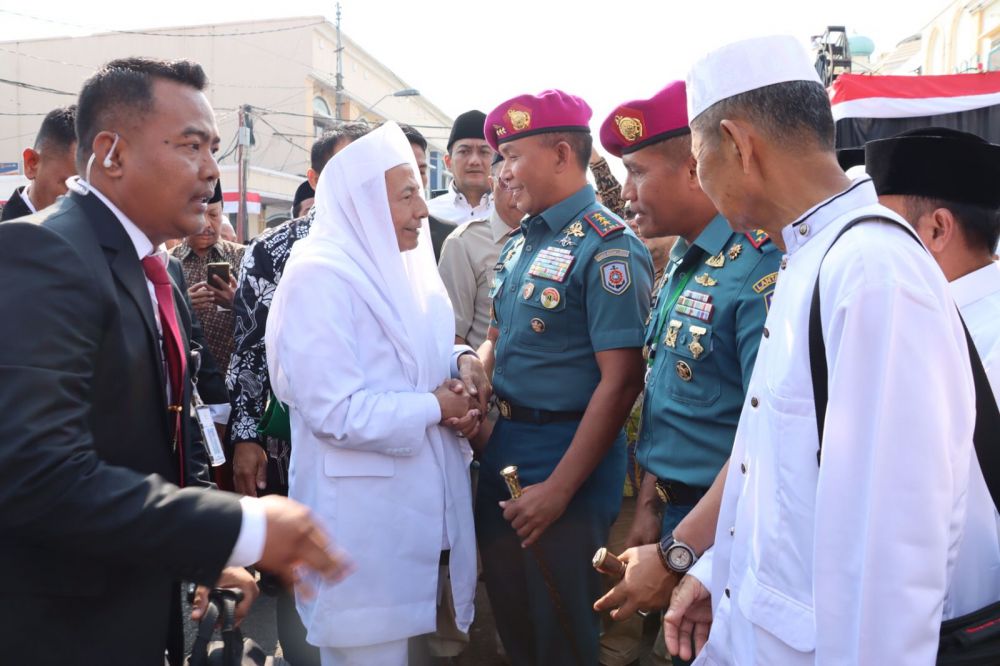 Danlanal Tegal dampingi Dankodiklatal Letjen TNI Marinir Suhartono