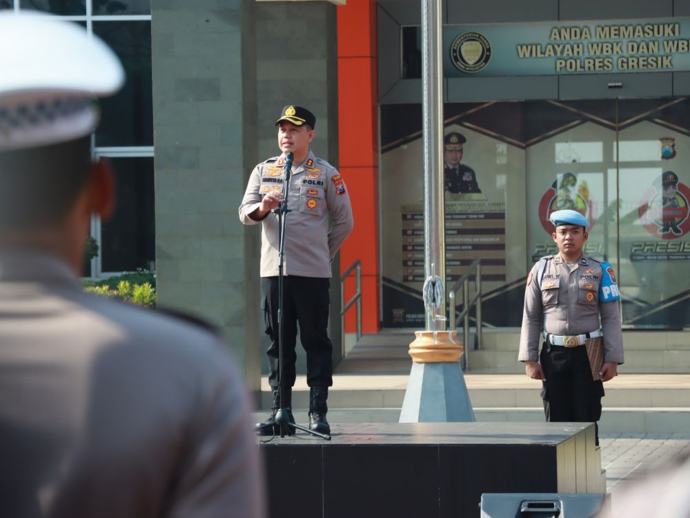 Kapolres Gresik AKBP Adhitya Panji Anom