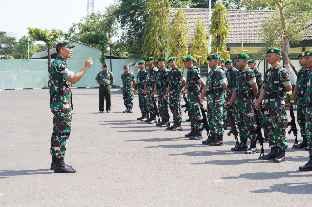 Tim Waslakgiat Permildas Kodiklat TNI AD Kunjungi Korem 084/BJ