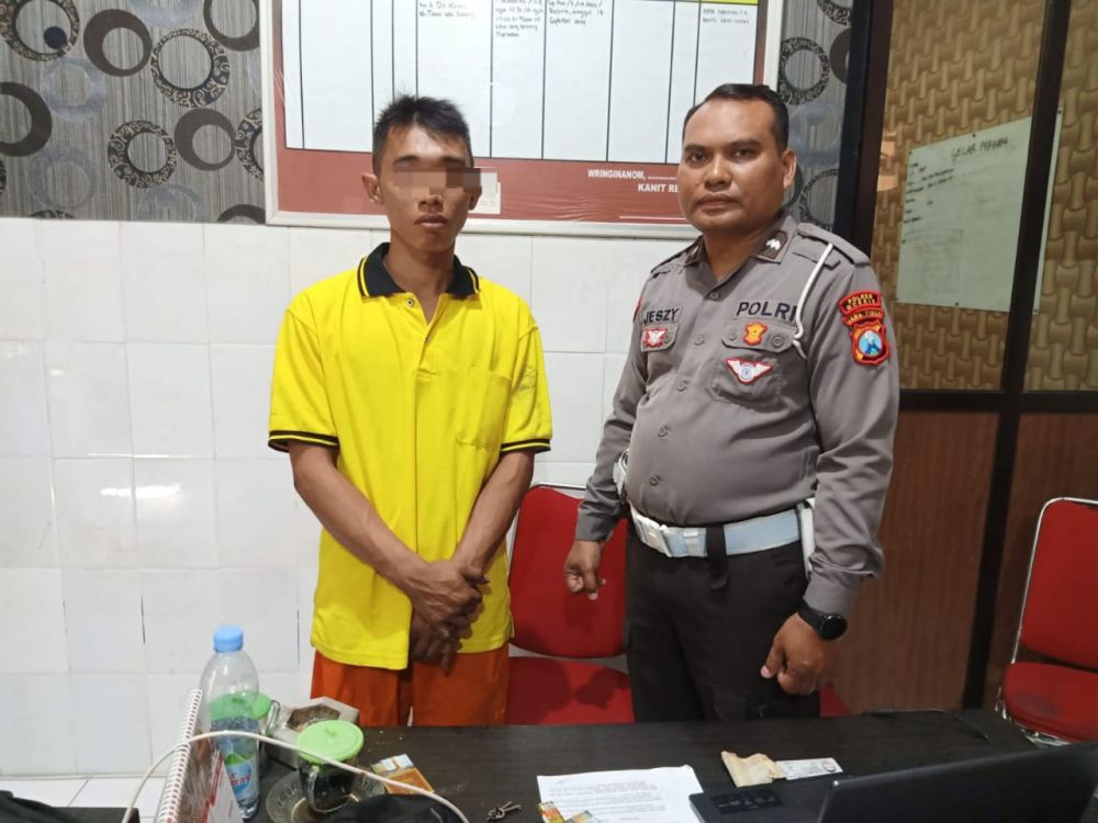 Tersangka diamankan Polisi beserta barang buktinya