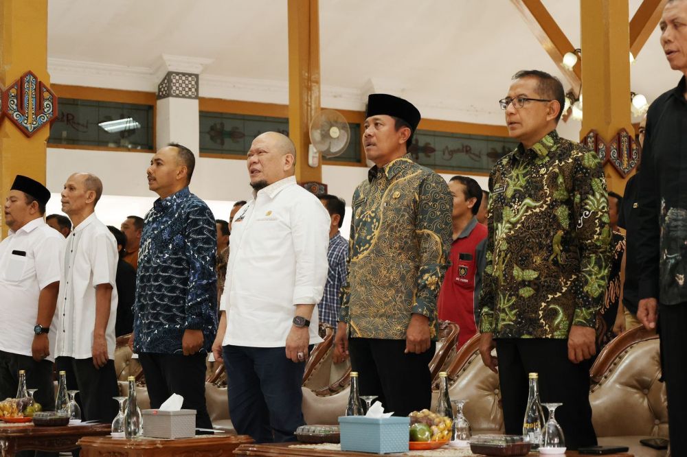 Ketua DPD RI AA LaNyalla Mahmud Mattalitti di acara sarasehan