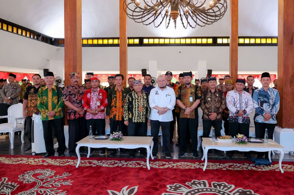 Ketua DPD RI AA LaNyalla Mahmud Mattalitti saat acara sarasehan di Banyuwangi