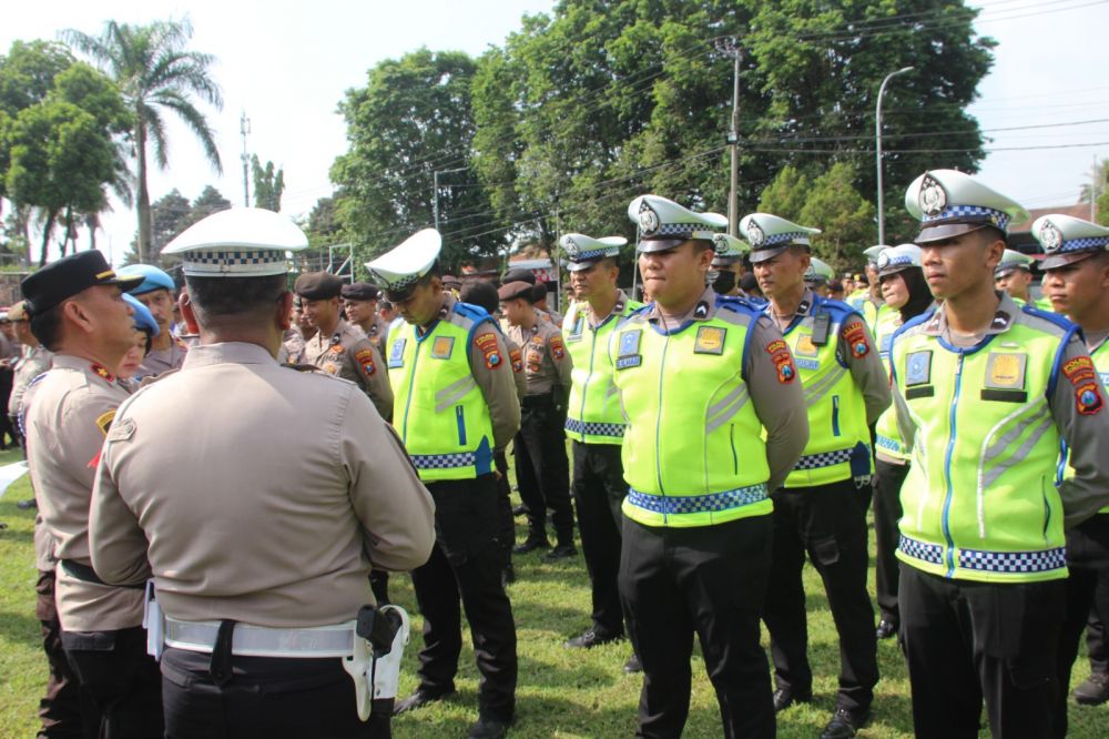 Polres Bondowoso Apel Gelar Pasukan Ops Mantap Brata