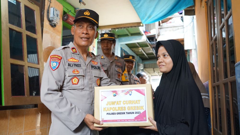 Kasat Binmas Iptu Ali Fauzi saat Jum'at Curhat