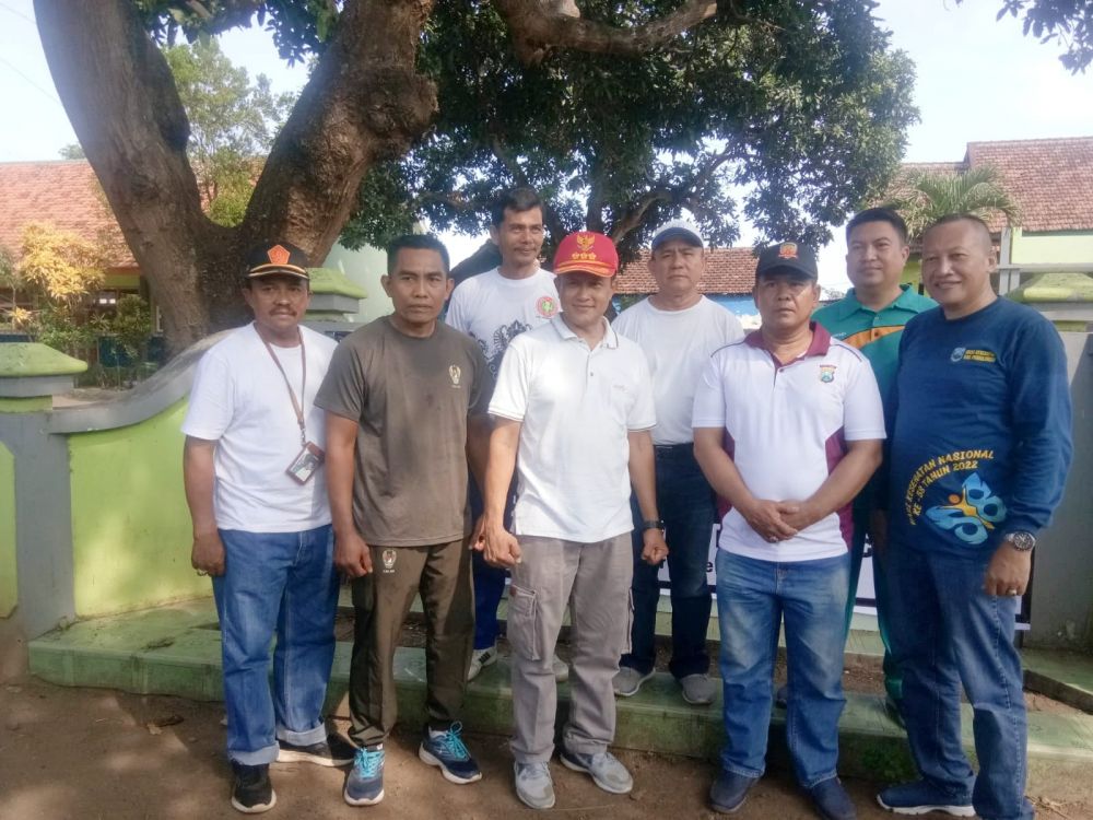 Perhutani KPH Probolinggo hadiri kegiatan tanam pohon dan tebar ikan Nila di sungai Pekalen