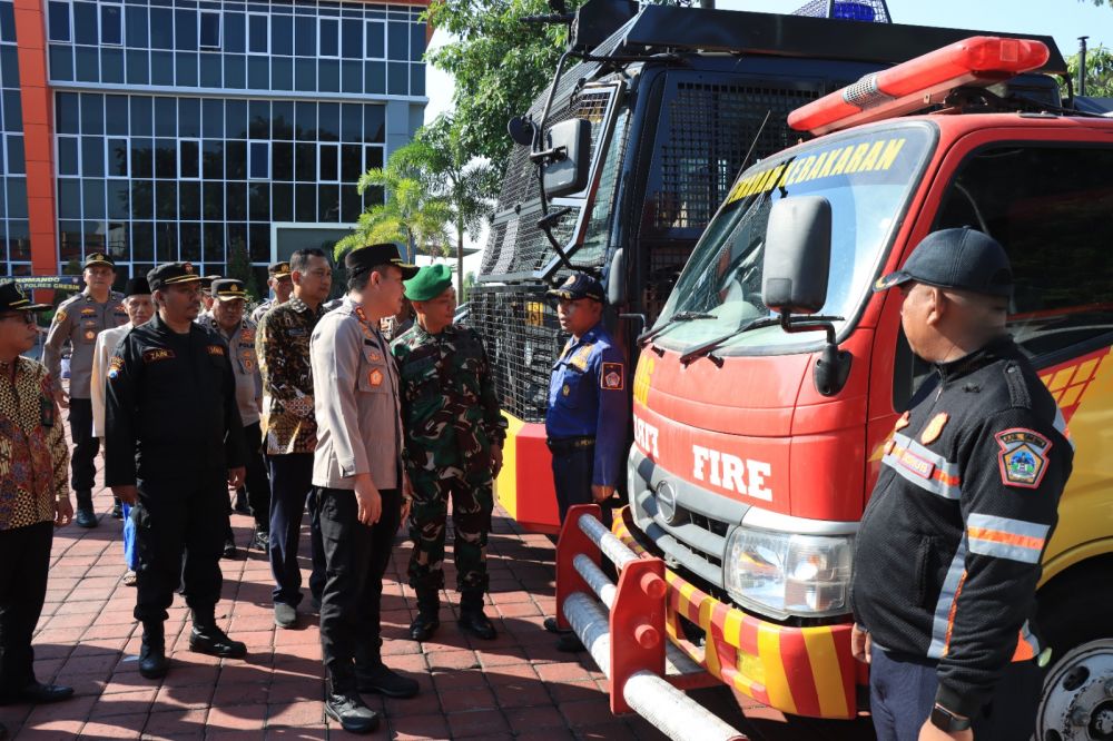 Kapolres Gresik AKBP Adhitya Panji Anom cek persiapan pengamanan Nataru