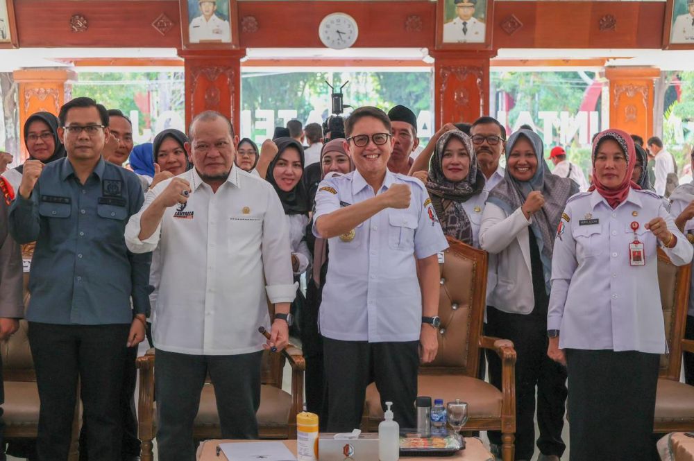 Ketua DPD RI AA LaNyalla Mahmud Mattalitti saat reses di Bojonegoro