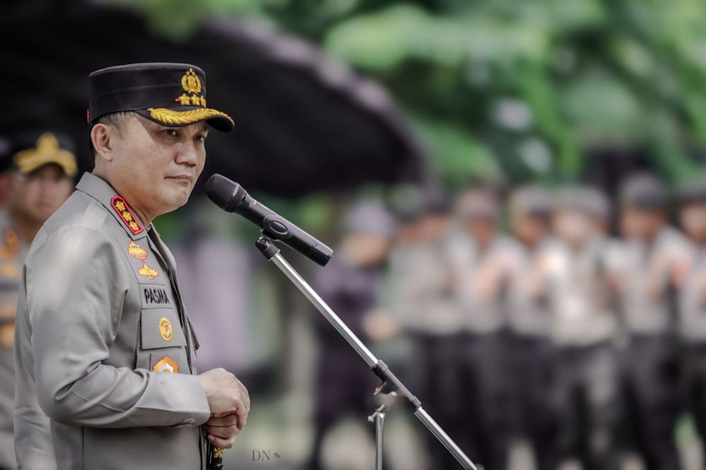 Kapolrestabes Surabaya Kombespol Pasma Royce