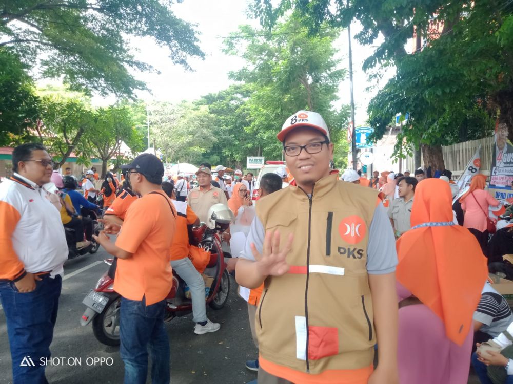 Mas Rizki Kampanyekan Program Surabaya Asik Kepada Masyarakat