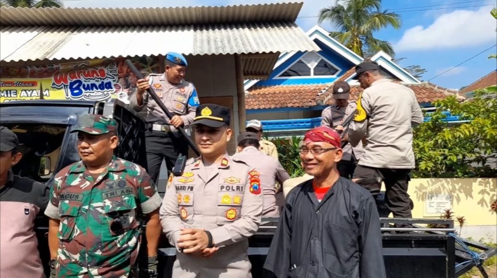 Kapolsek Pakem Iptu Harri Putra Makmur
