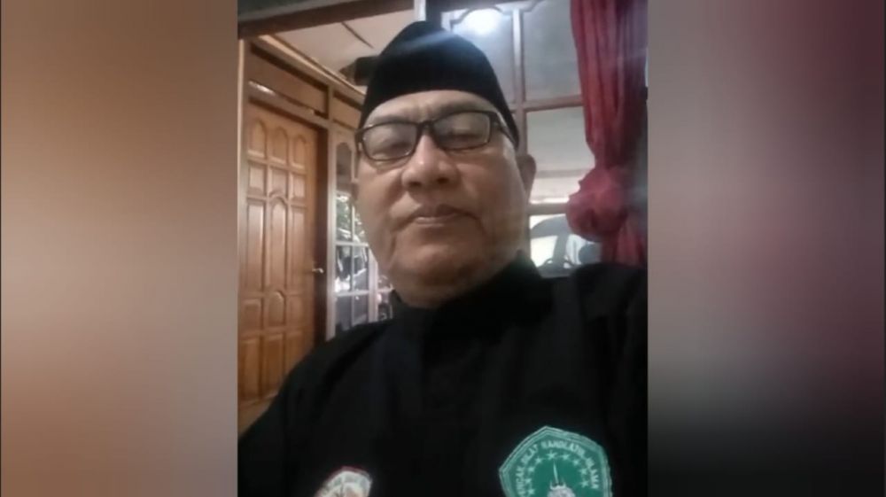 Pimpinan cabang Pagar Nusa Bondowoso H. Samsul Arifin