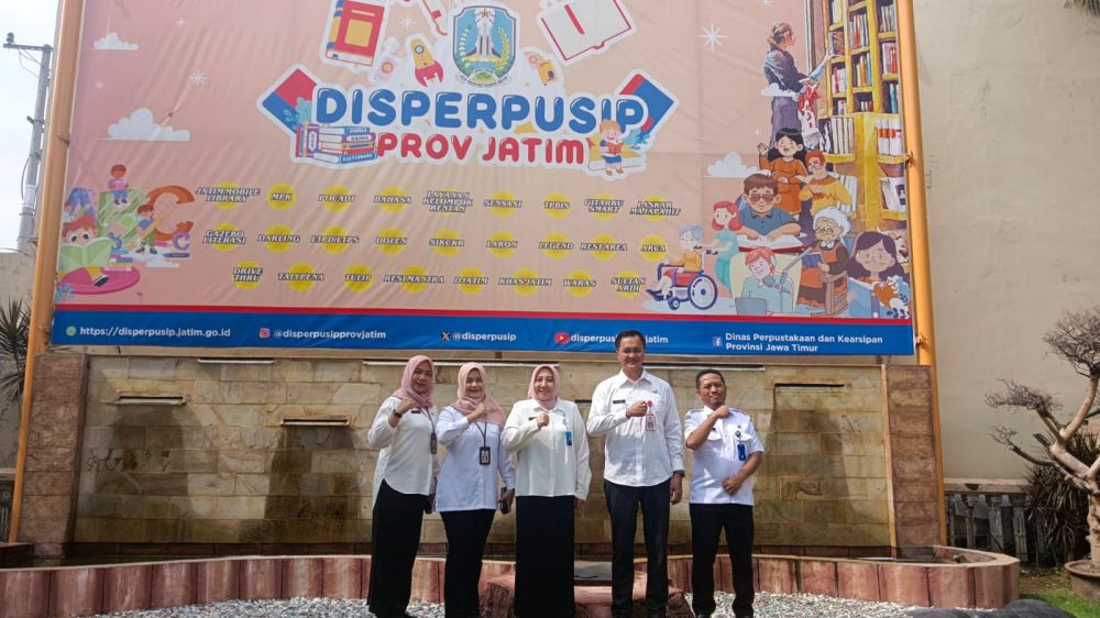 Menuju Indonesia Emas Melalui Literasi Keluarga