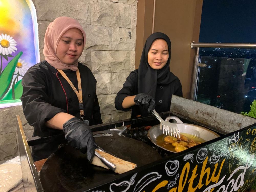 Namira Syariah Hotel Surabaya sajikan makanan khas Turki