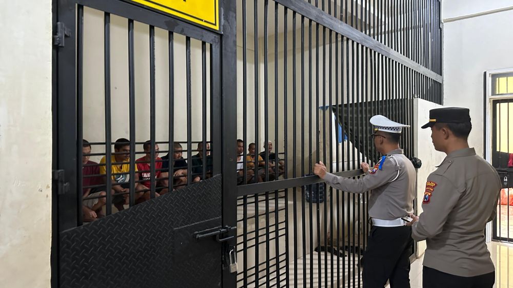 Polres Gresik Cek Rutan di Hari Raya Nyepi