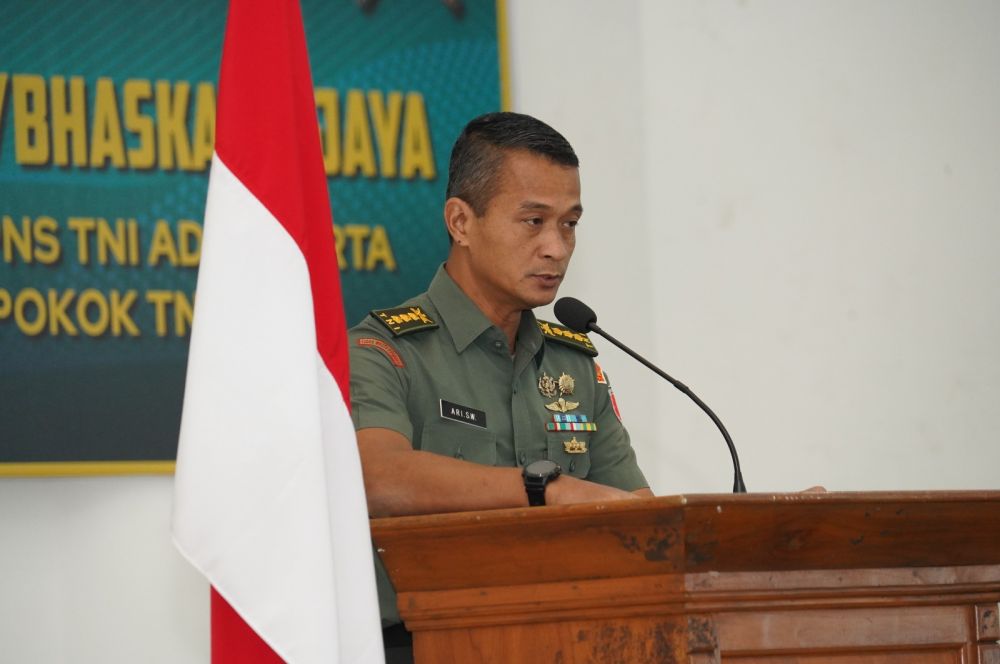 Kumdam V Brawijaya Kolonel Kav Ari Setyawan Wibowo