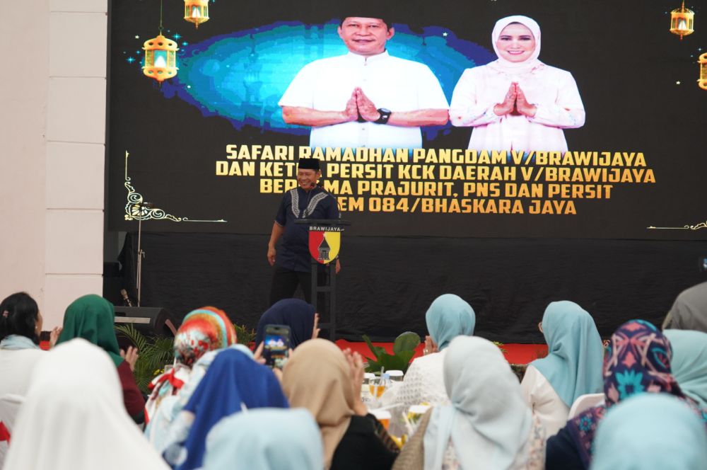 Pangdam V Brawijaya Mayjen TNI Rafael Granada Baay