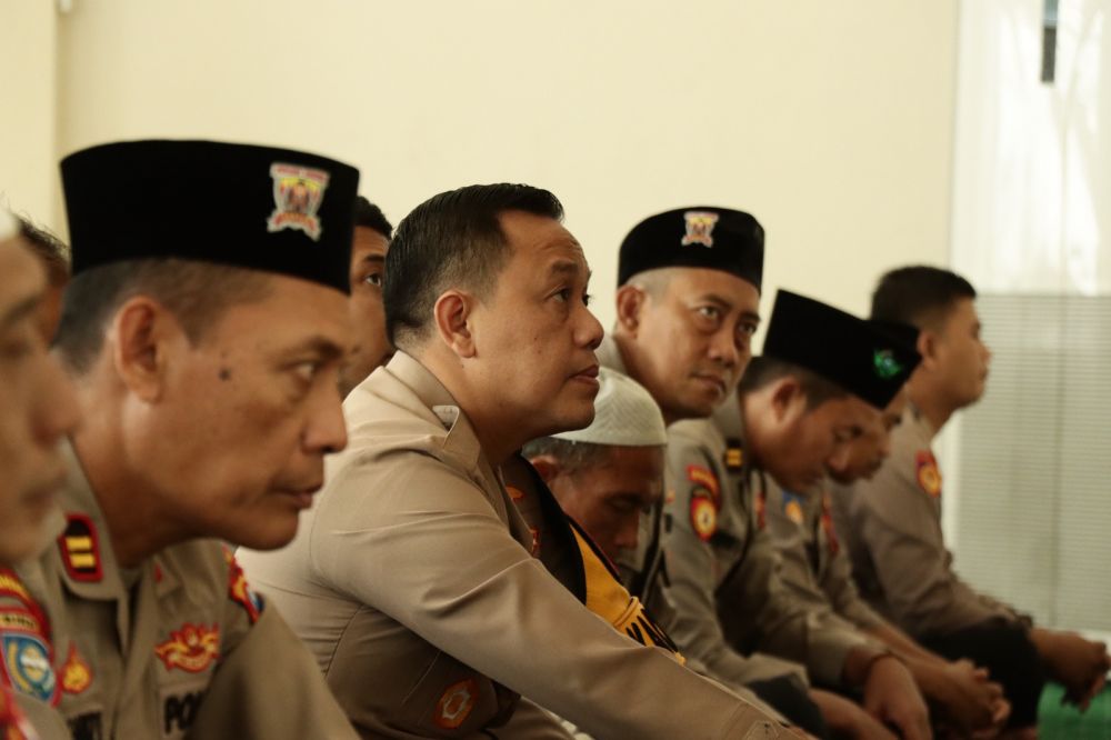 Kapolres Gresik AKBP Adhitya Panji Anom ikuti Binrohtal