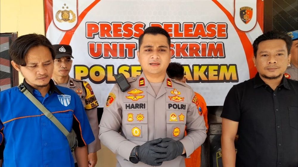 Kapolsek Pakem Iptu Harri Putra Makmur
