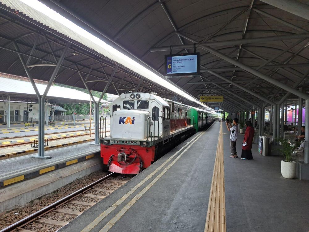 KAI Daop 8 Surabaya tepat waktu selama lebaran 2024