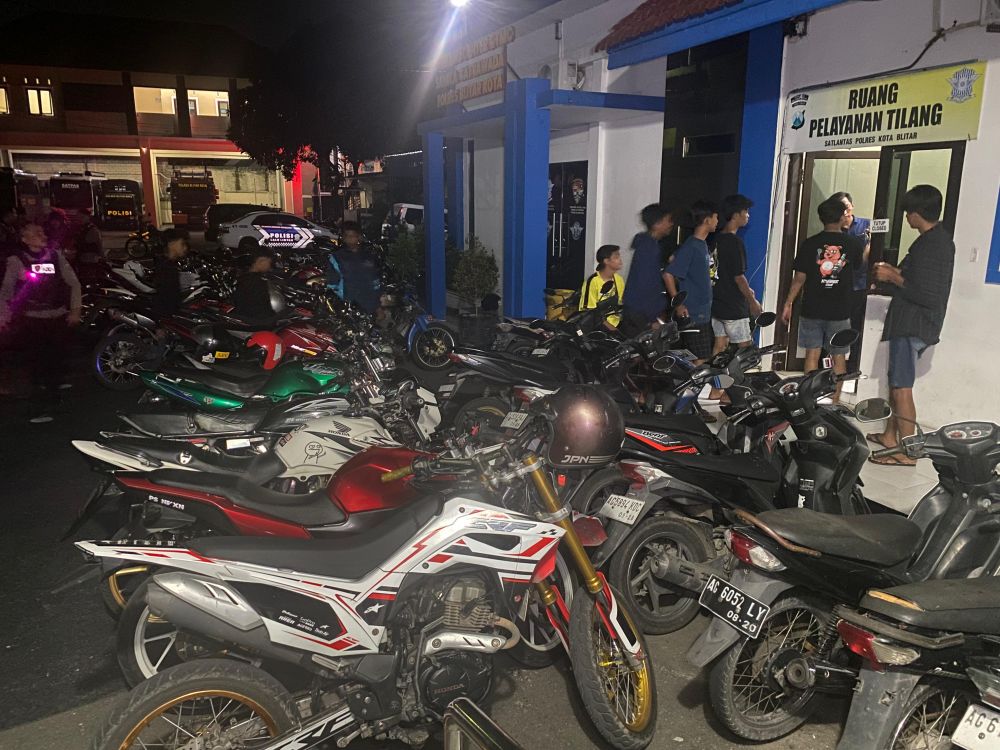 Motor knalpot non spektek yang diamankan