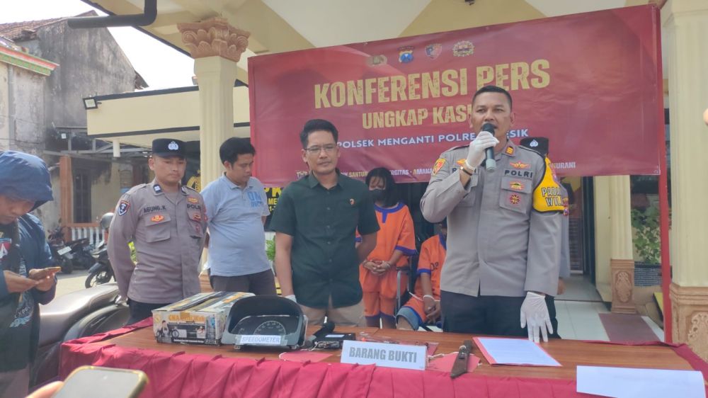 Polsek Menganti Tangkap Residivis Curi Spedometer Mobil dan 1 Set Panci