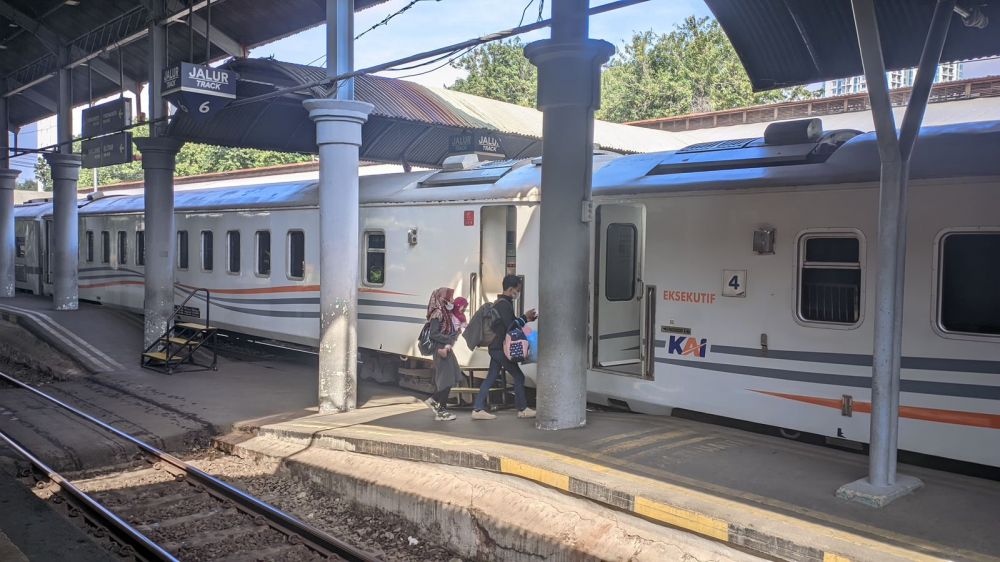 KAI Daop 8 Surabaya siapkan kursi 27.226 tiap hari