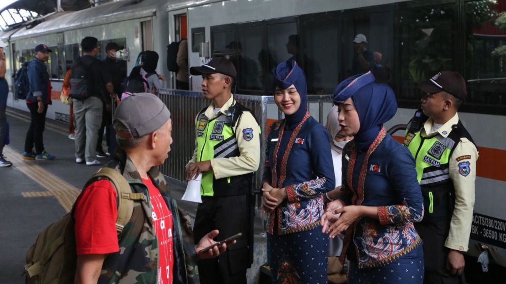 KAI Daop 8 Surabaya
