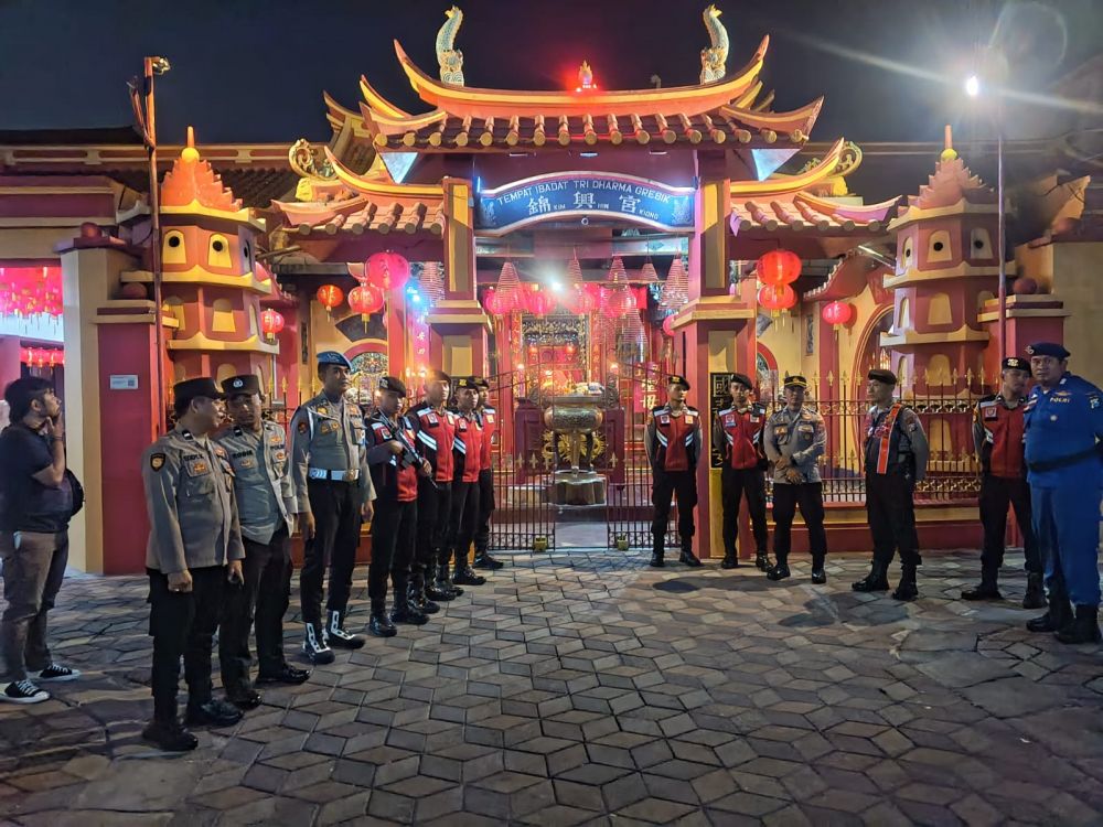 Polres Gresik lakukan pengamanan tempat ibadah 