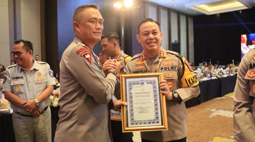 Kapolda Jatim Gelar Anev Sitkamtibmas, Kesiapan Operasi Mantap Praja Semeru 2024