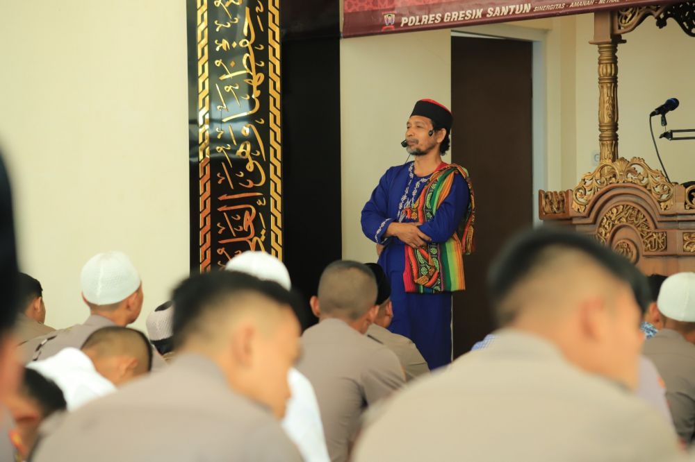 Polres Gresik gelar Binrohtal