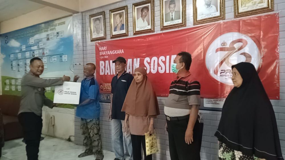 Polres Pelabuhan Tanjung Perak gelar baksos sambut HUT Bhayangkara 