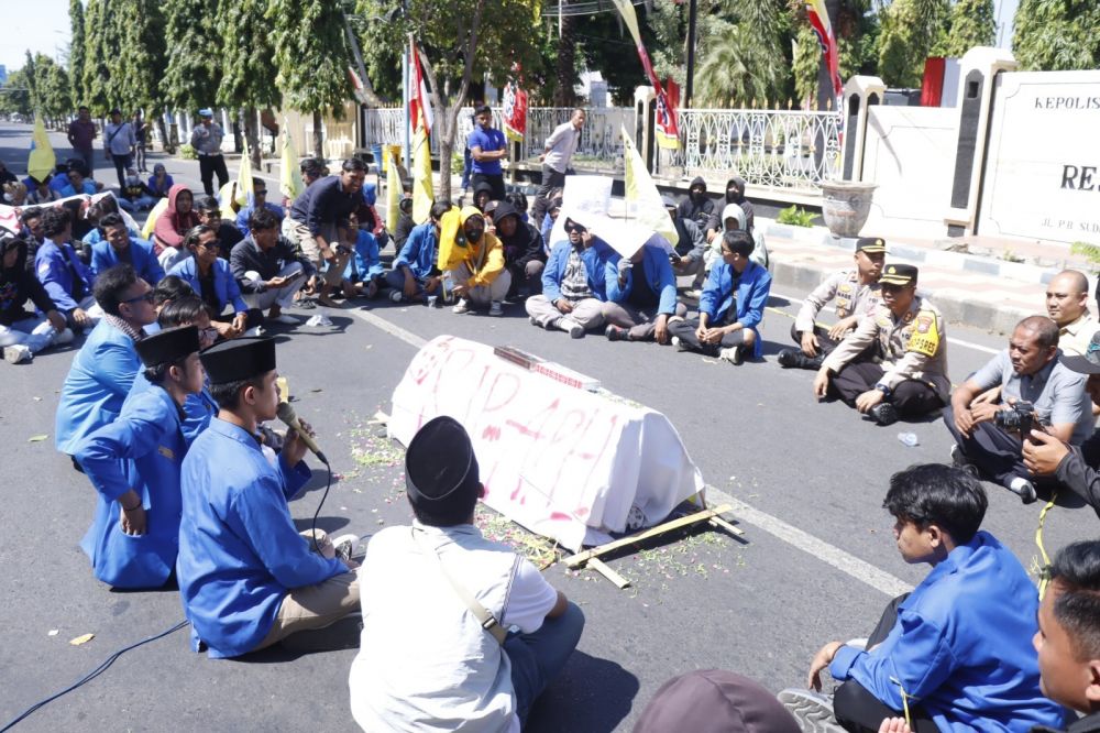 Kapolres Situbondo AKBP Dwi Sumrahadi Rakhmanto temui PC PMII