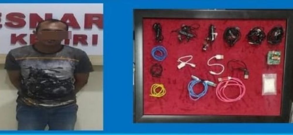 Tersangka diamankan Polisi beserta barang buktinya 