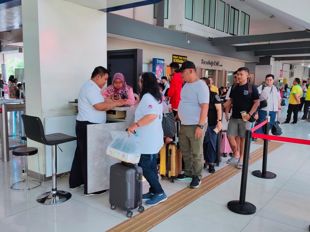 KAI Daop 8 Surabaya berikan diskon 20% pelanggan