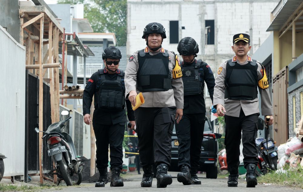 Kabid Humas Polda Jatim Kombespol Dirmanto 