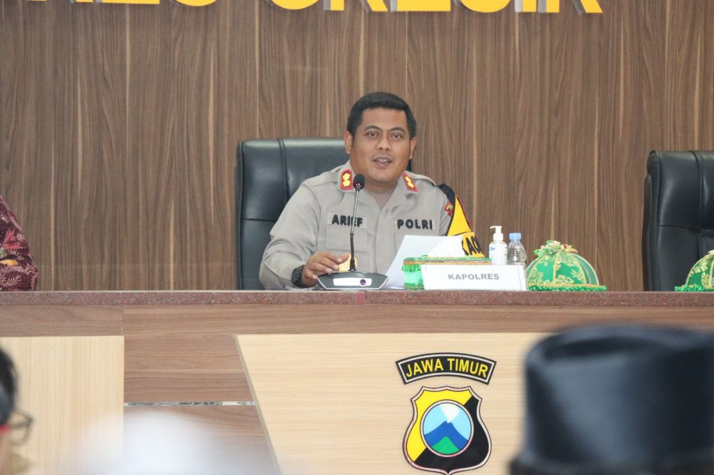 Kapolres Gresik AKBP Arief Kurniawan 