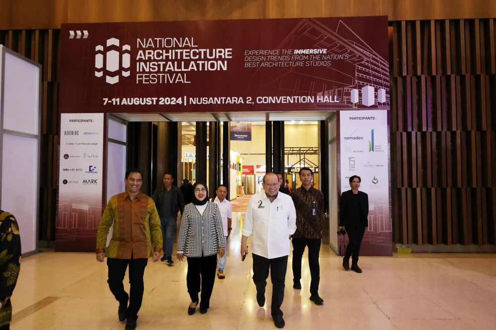 Ketua DPD RI AA LaNyalla Mahmud Mattalitti saat di acara National Architecture Installation Festival 