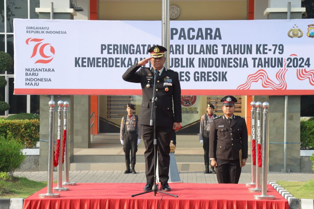 Semarak Kemerdekaan, Kapolres Gresik Hadiri Upacara HUT RI ke-79