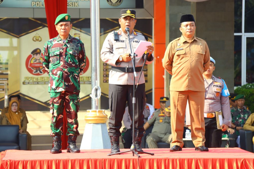 Polres Gresik Apel Gelar Pasukan Operasi Mantap Praja Semeru